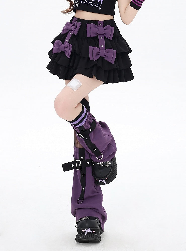 パープルの裏地付きレッグウォーマー、ティアードスカート、クロスボウノットストラップ付き、ブラック