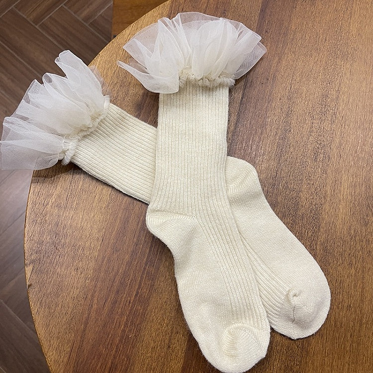 White Sweet Lace Trim Calf Socks