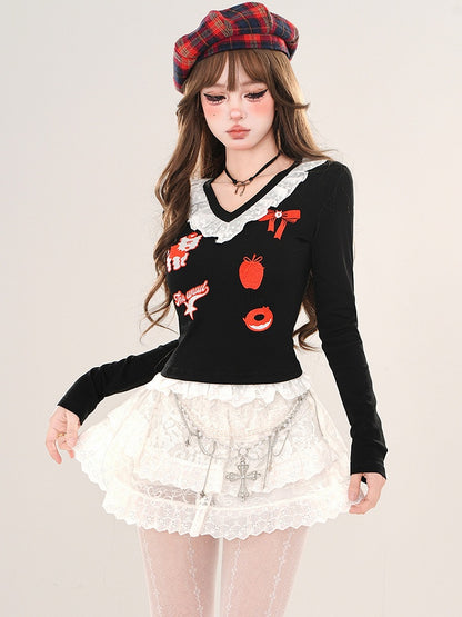 Schwarz/Graues Cartoon-Top mit V-Ausschnitt und Spitzenbesatz