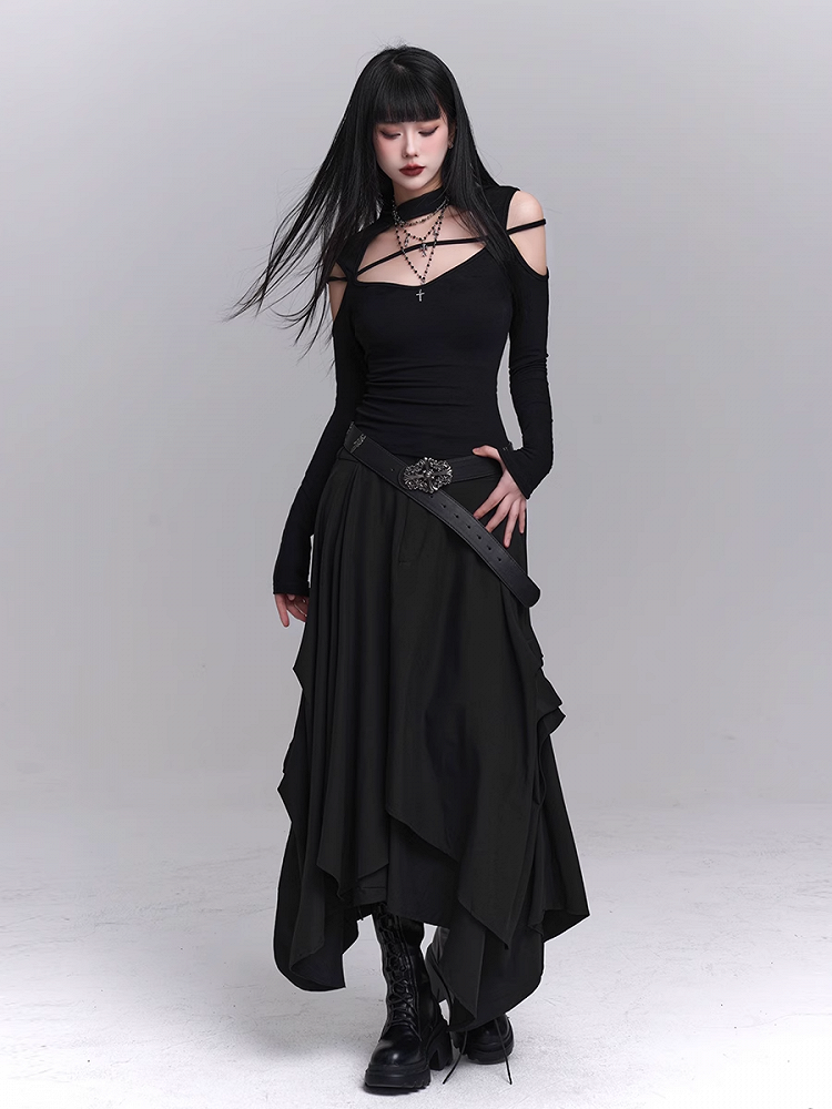 ブラック クルーネック カットアウト ショルダー クロス エンベリッシュド トップス