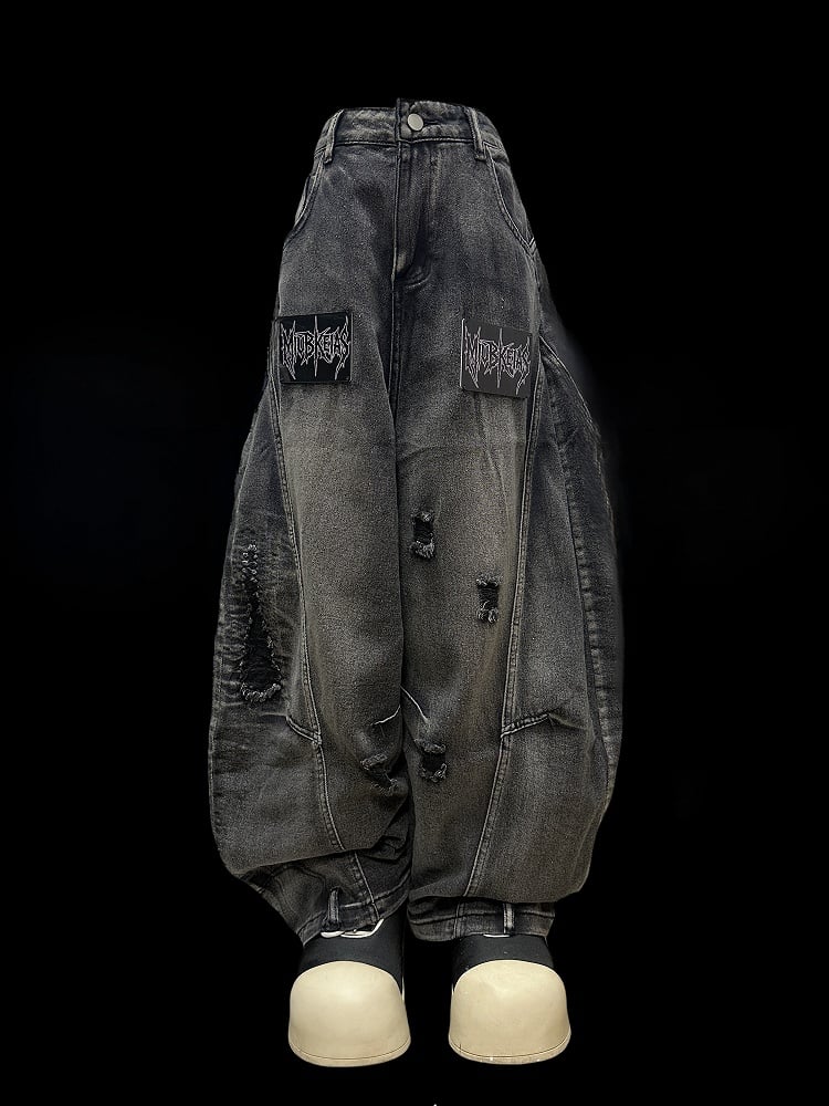 レタージーンズ 穴あきディテールカット ダークディストレストグレーアップリケ ワイドレッグ