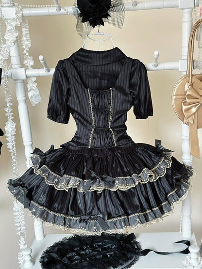 und Schleife Lolita Schwarze Akzente Gestreiftes Idol Stoff Goldkleid