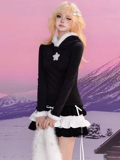 ブラックスターアップリケプラッシュトリムフード付きスリムフィットトップス