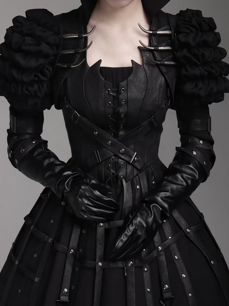 Black Collared Cropped Jacket with Spine Studs - FOXTROT