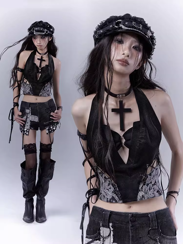 mit glamourösen Schnürpatches Details Spitze seitlich Ärmelloses Top Schwarz Neckholder