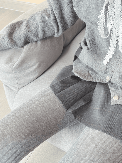 ホワイト/グレーストライプタイツ