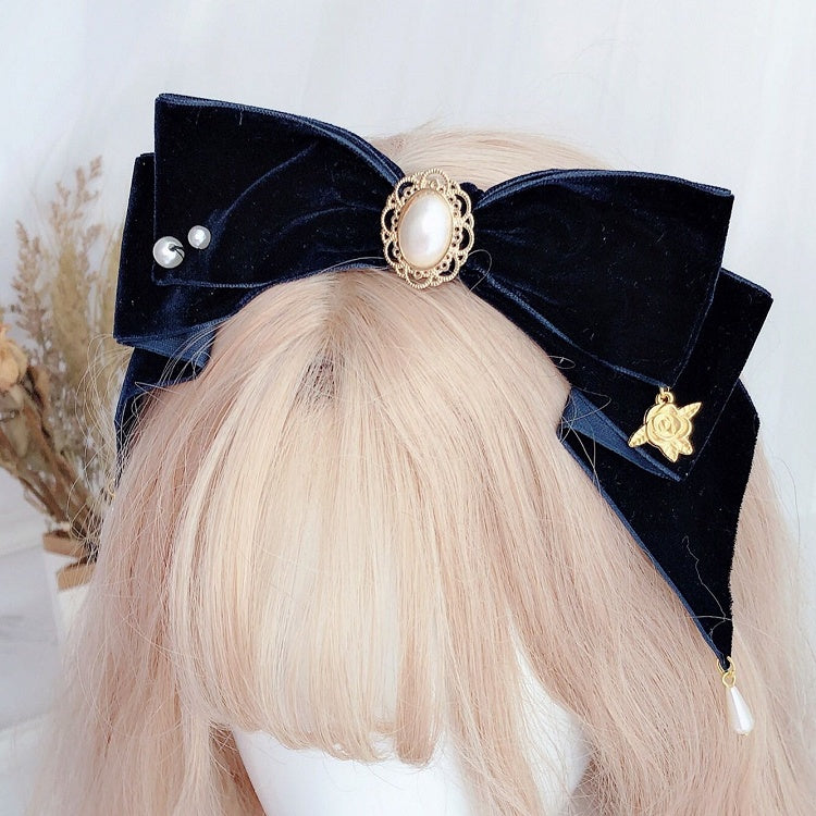 KC Beaded White Snow Blue Dark Vibes Decorated Bowknot