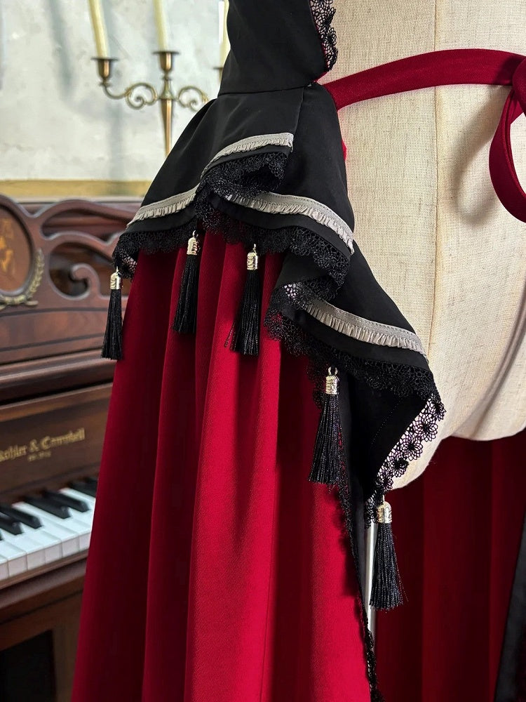 Cape de train bicolore rouge et noir Ouji Lolita - Couronne de roses