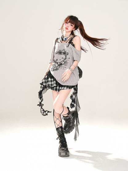 Semi-sheer Asymmetrical Neckline Buckle Strap T-Shirt Kitty Print Black/White/Gray