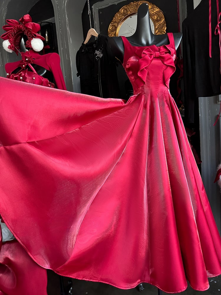 Rotes Weihnachts-Glanzkleid mit Schleife am Mieder, Heimkehrkleid