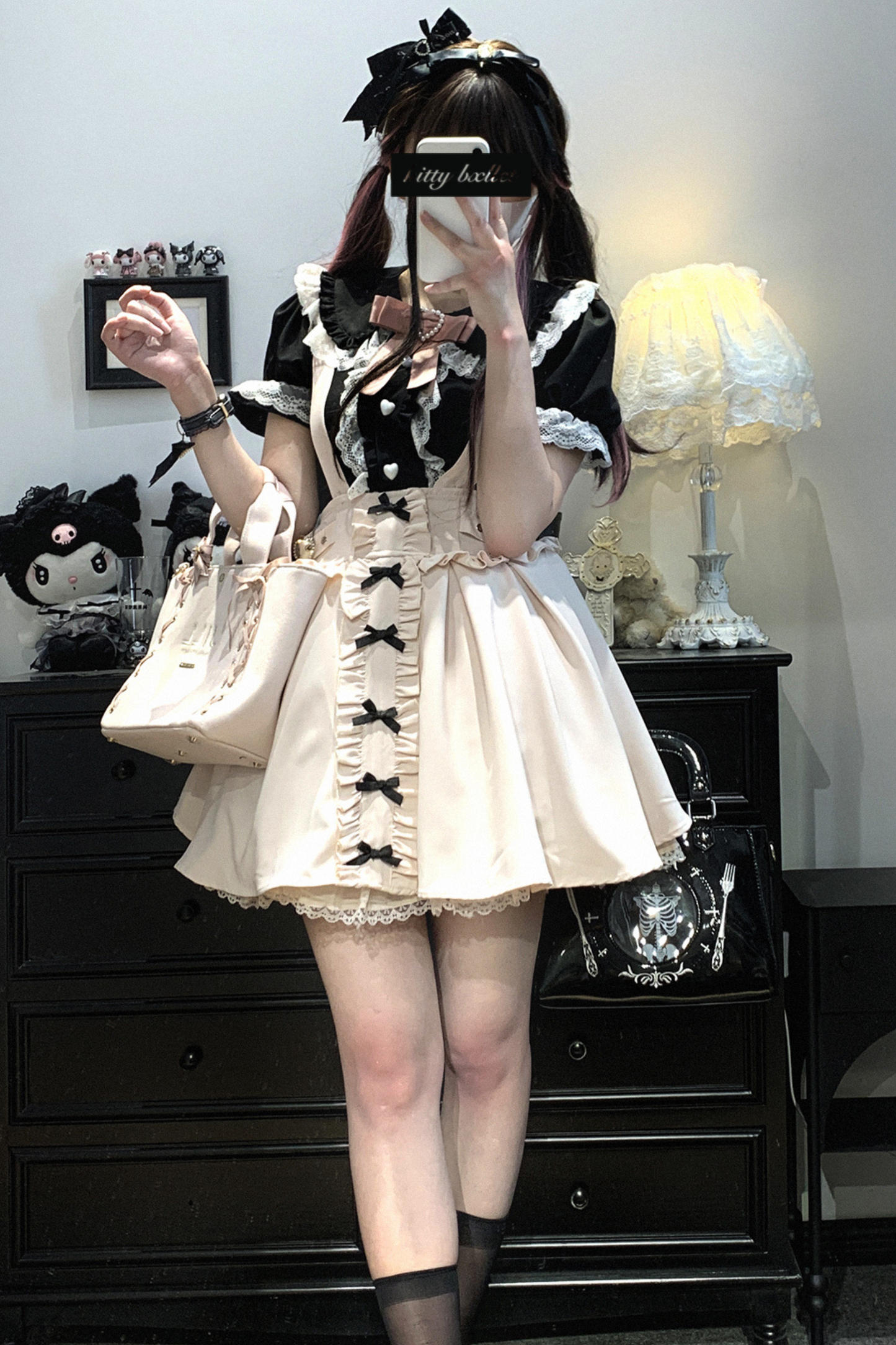 Straps-Spitzenrock Mine mit Rüschen