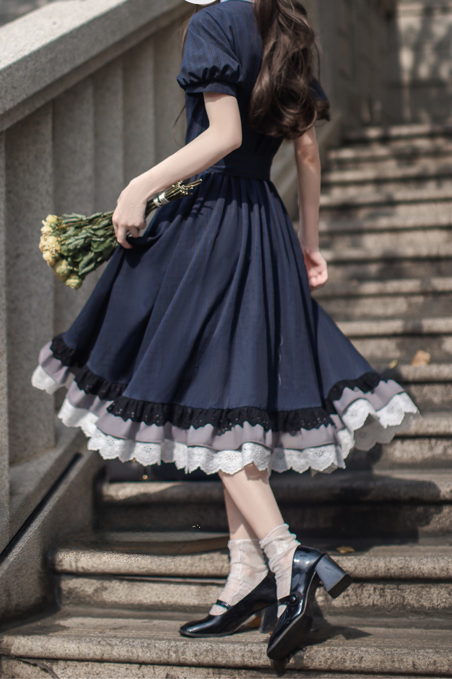 Kleid Marineblau Brosche Elegant Retro Blau + Band Schlank