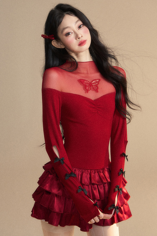 Schickes, transparentes, kurzes Reservierungskleid mit Rüschen