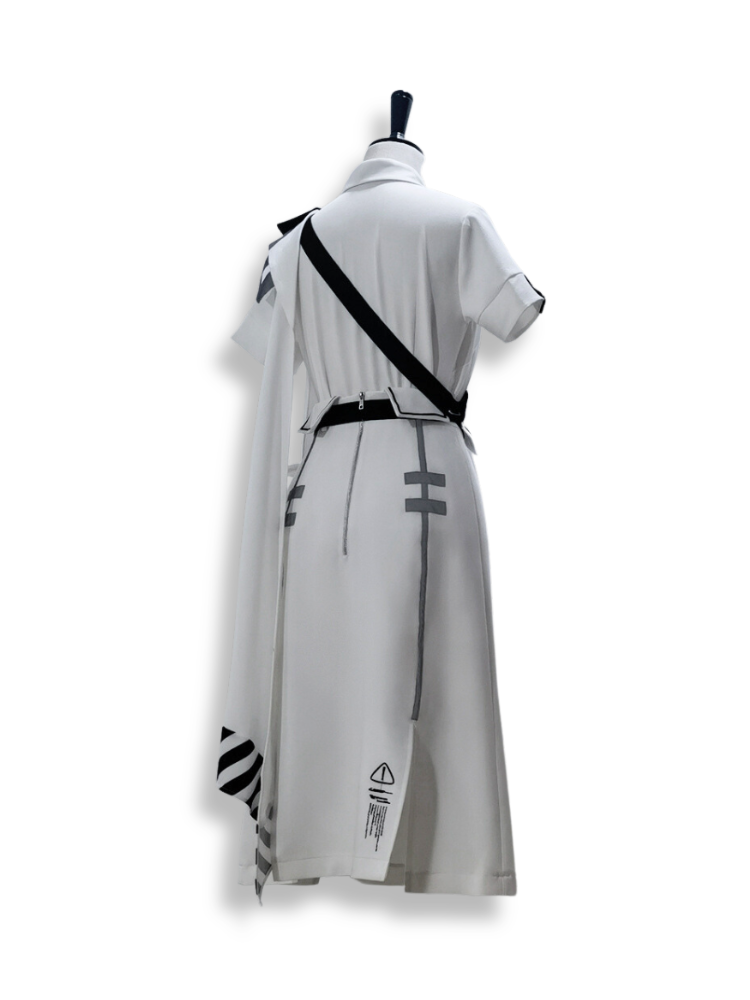 サイバーパンク バックルストラップクロージャーケープ