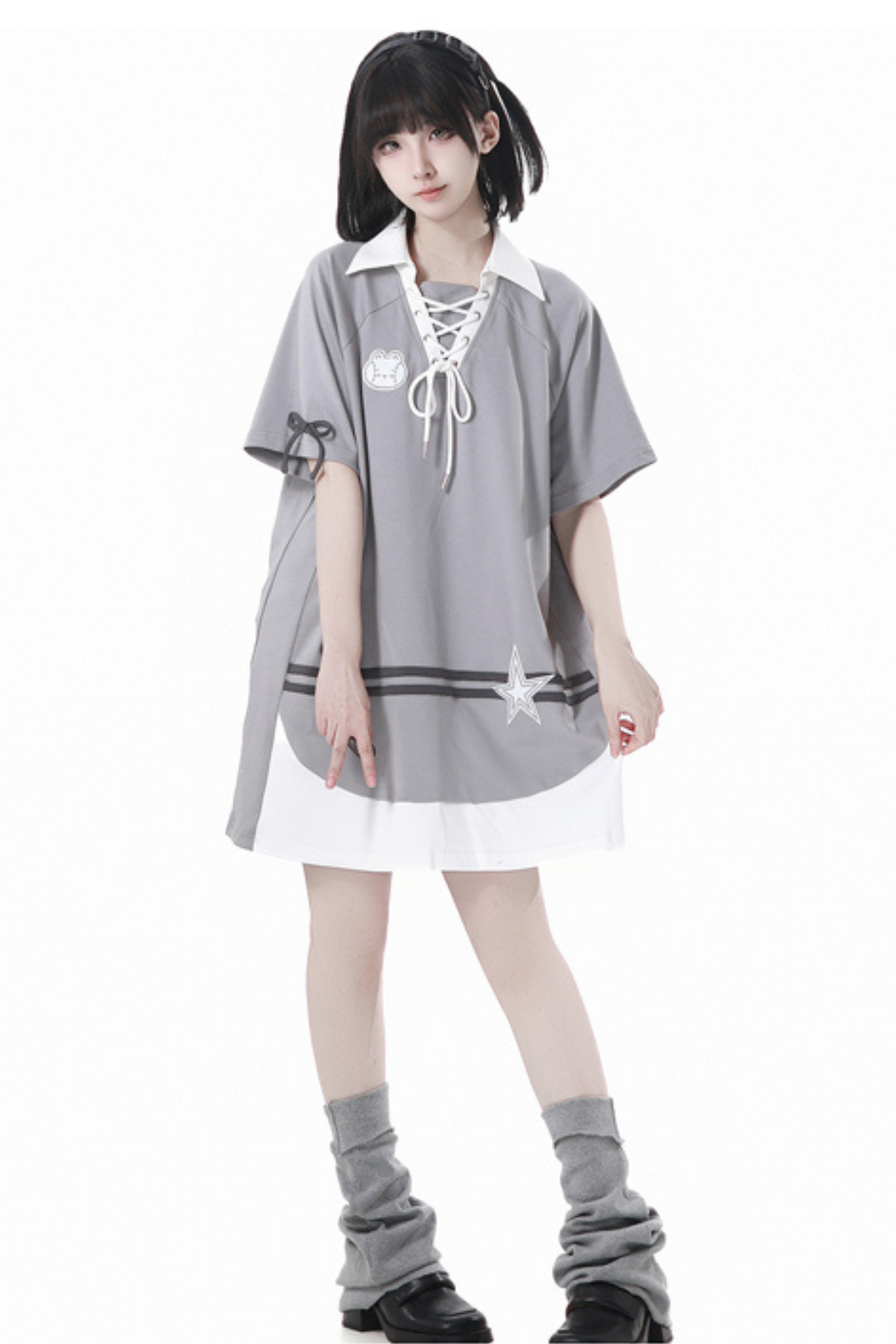 フード付きスカート レースアップトップス + ゆったりTシャツバルーン