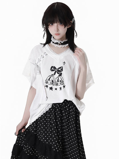 Free Choker T-Shirt White V-Neck Lace-up Detail Blokecore Graphic with
