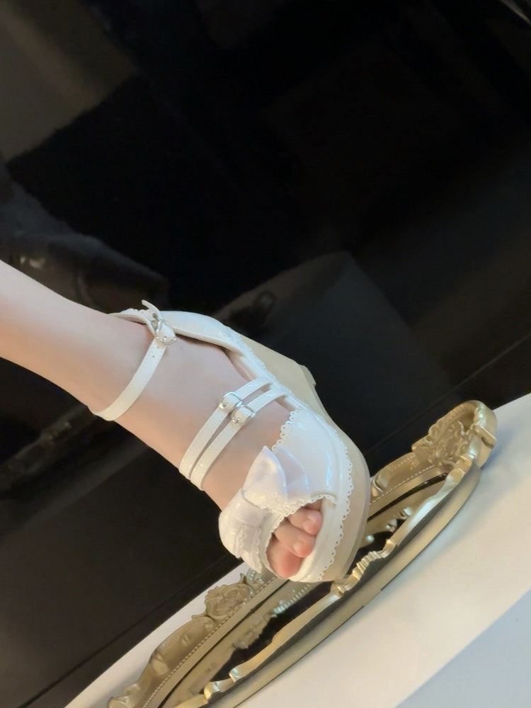 ロリータのスクールオールドホワイトウェッジサンダルボウトップスウィート