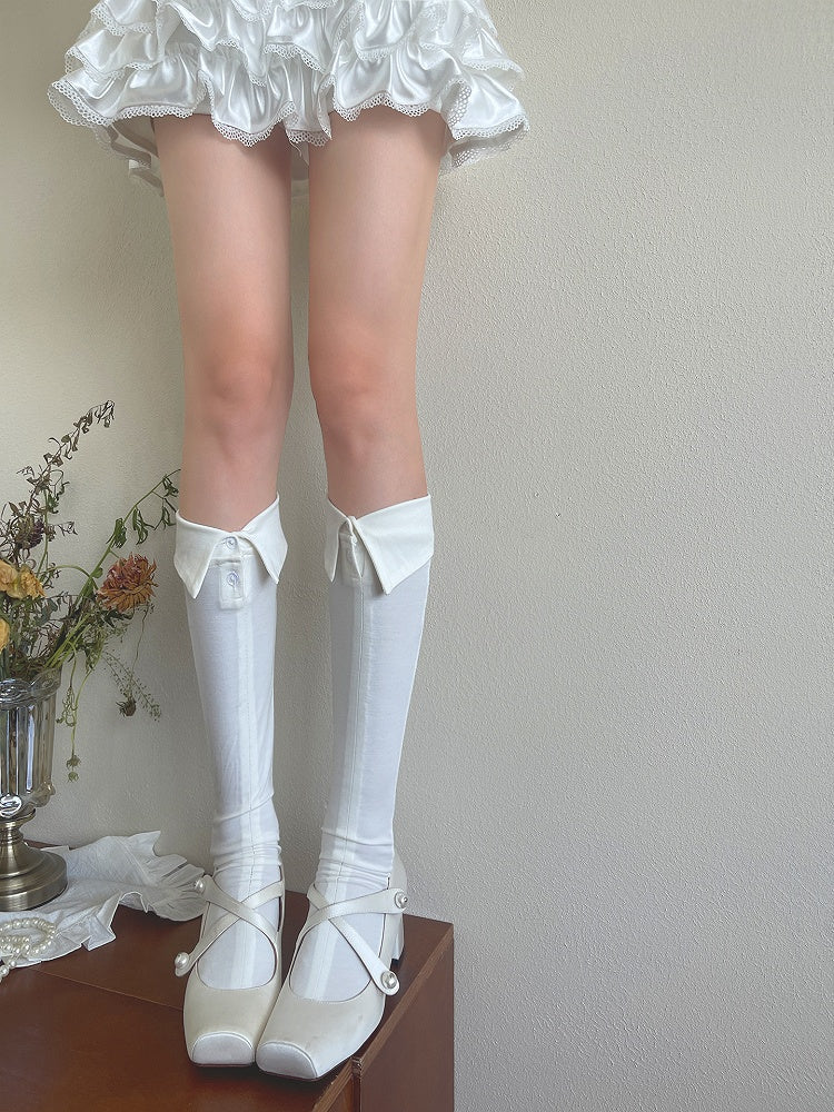 Turn-Down White/Black/Gray Design Calf Button Socks Collar