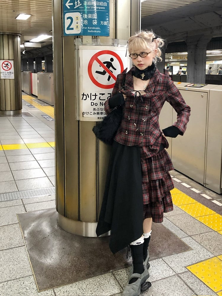 Wool Kawaii Plaid Black Skirt Bittersweet Tiered Red