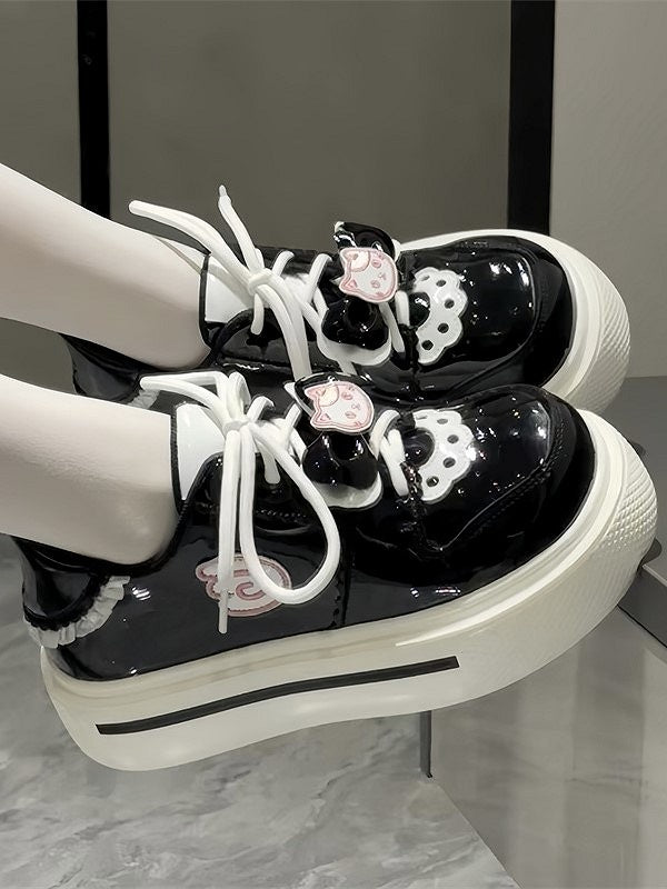 Cat Sneakers Sweet Black Appliques Wing with Lolita Round-Toe Platform