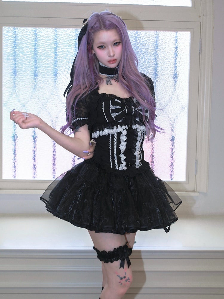 Jacquard Black Cami Top with Bow and Lace - HBreaker