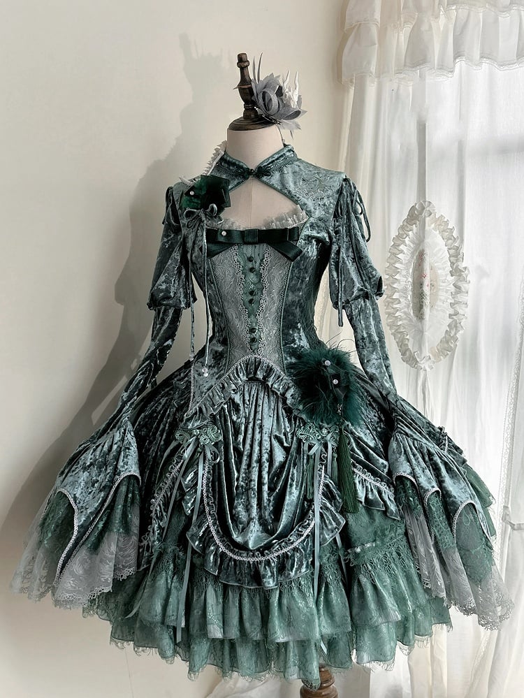 Green Detachable Long Bell Sleeves Snake Bones Embroidery Velvet Top