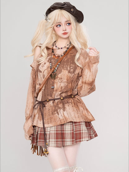 Khaki/Roter Plisseerock mit Schnallenträgern und hoher Taille