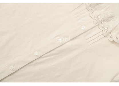 アプリコットラウンドネックブラウス