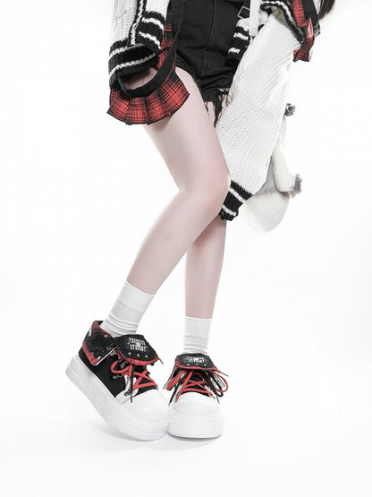 Black & Red Star Pattern Platform Shoes - Transfer Student