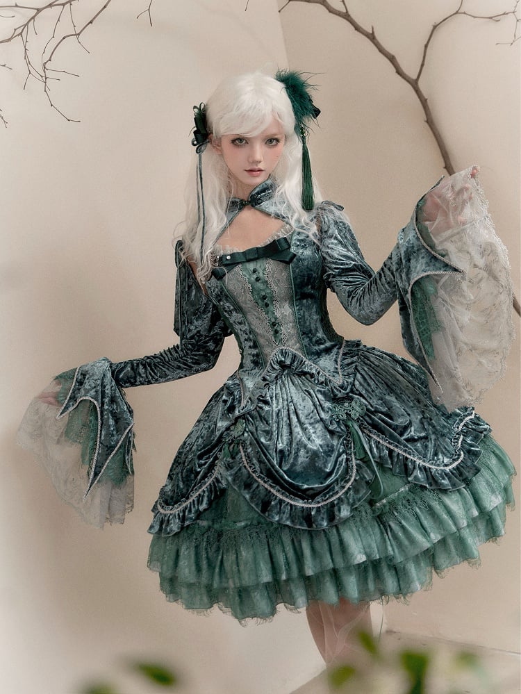 Green Detachable Long Bell Sleeves Snake Bones Embroidery Velvet Top