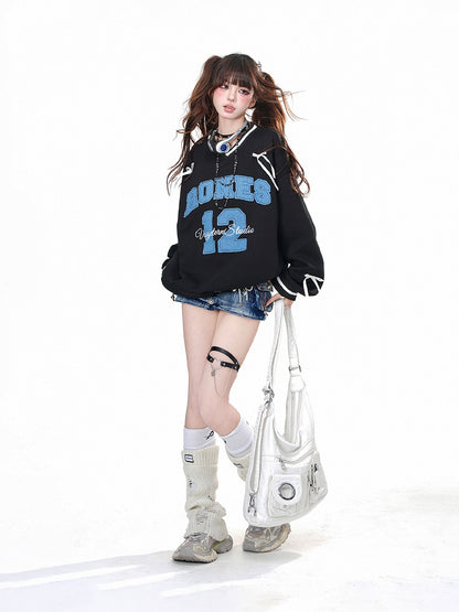 Schwarz/Weißes V-Ausschnitt-Zahlenapplikationen-Schleifen-loses Sweatshirt