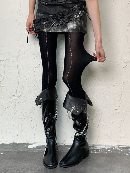 Schwarze Y2K-Strumpfhose mit weißem Liniendruck