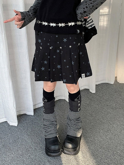 Gray/Black Y2K Pleated Skirt with Star Pattern - Solkatt