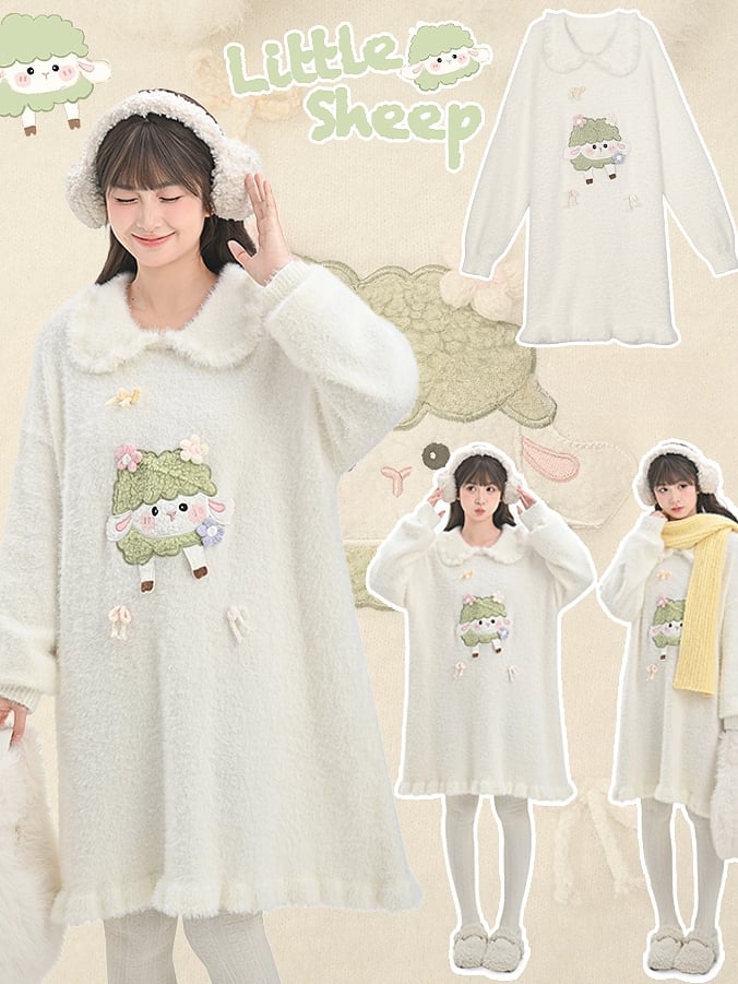 Süßes weißes Strickkleid mit Peter-Pan-Kragen und Lamm-Applikation