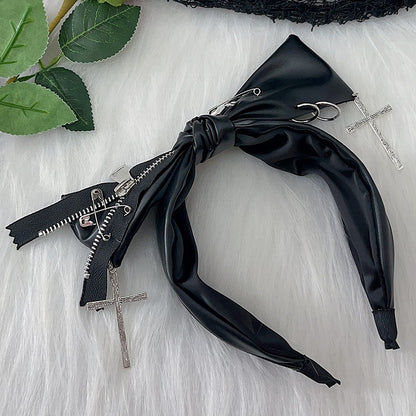 ジッパー 蝶結び パンクピン ブラックデザイン クロス装飾チャーム PU Y2K