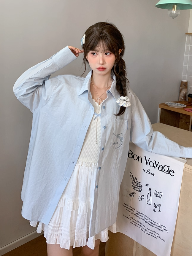 Back Shirt Kitty Embroidery on Pocket Kitty-shaped Detail Blue/Pink Loose Cutout
