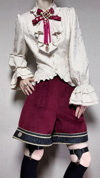 Rotes Ouji Lolita Gryffindor-Outfit, langärmliges Hemd + roter Schwalbenschwanzmantel + Shorts mit geradem Bein