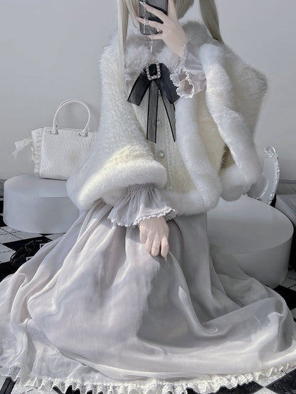 ジライケイ ブラック/ホワイト プラッシュトリミング ニットケープ