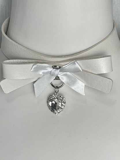 Herz Anhänger Choker Schwarz/Weiß Design Strass Bowknot