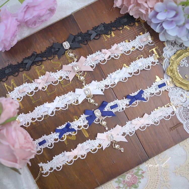 Jirai with Colors Star Bow Choker Moon 5 and Kei Rhinestones