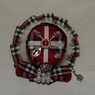 リボン結びの赤いチャームミニ装飾クラウンパターンチェック柄帽子ビーズ