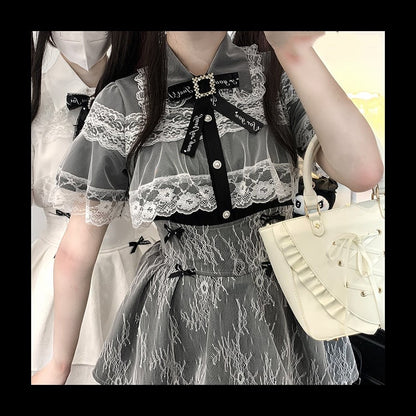 ジライケイ ブラック/ホワイト/ブラックホワイト レースケープデザイン 半袖ブラウス