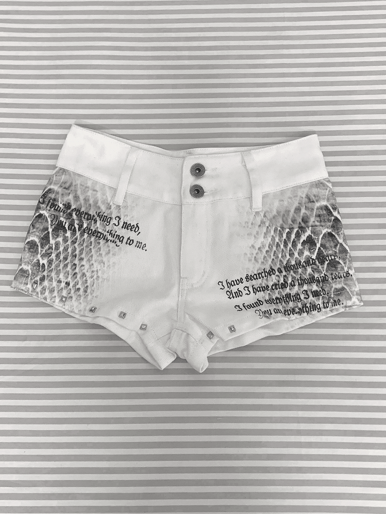 ホワイト ローライズ スネークスキンプリント ミニショーツ