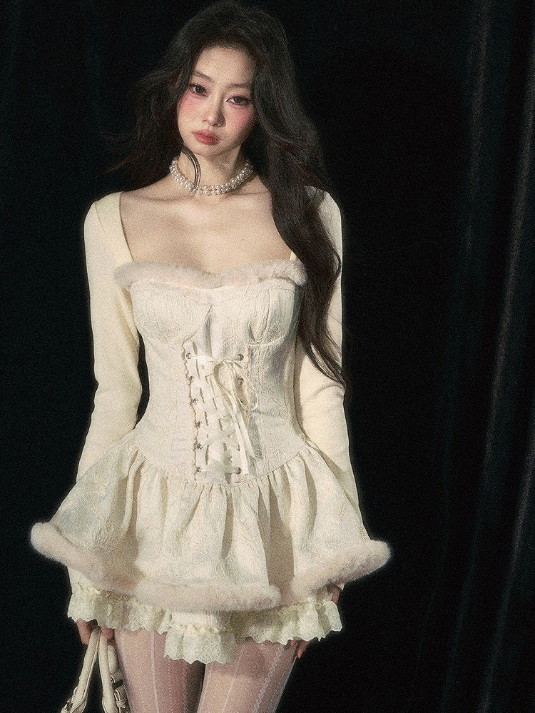 アプリコットのレースアップティアードスカートロングスリーブドレス