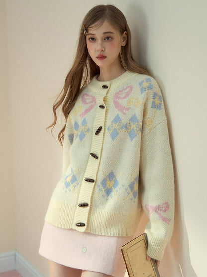 Knit Bow Vintage Pattern with Sweater Butterfly Beige