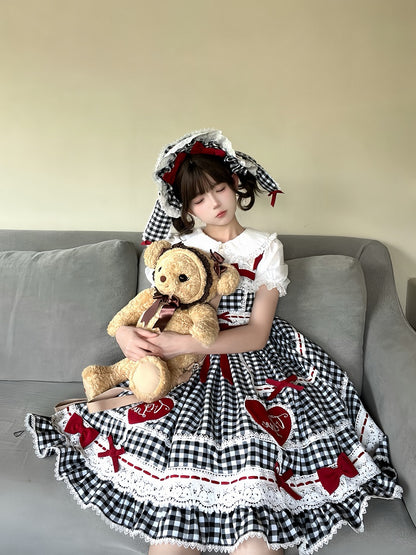 Altes Lolita-Kleid aus Baumwolle, weiß, schwarz, karierter Rock, Pullover und Schule