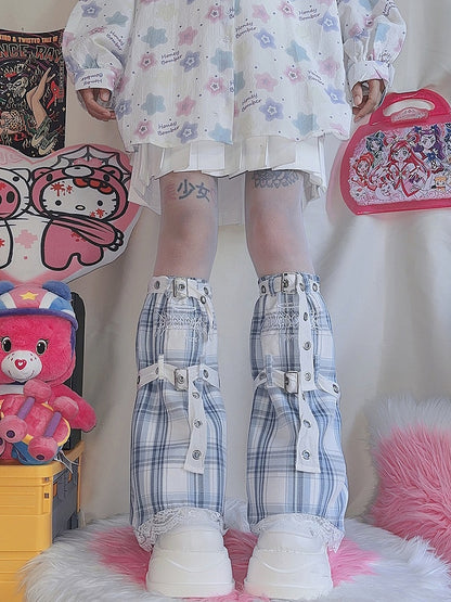 ブラック＆ホワイト/ピンク/ブルー/ブラック＆グレーのチェック柄レッグウォーマー（バックルストラップ付き）