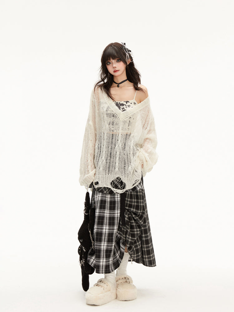 Hem Hollow-out White with Distressed V-Neck Knit Top Hole