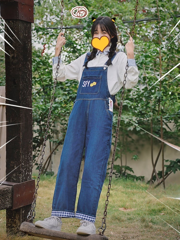 Inspired – Blaue Jeans mit Schleife hinten