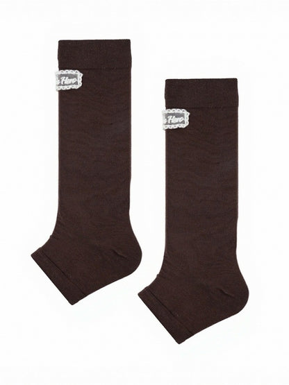 Ribbed Calf Socks with Letter Pattern - ModaSwings